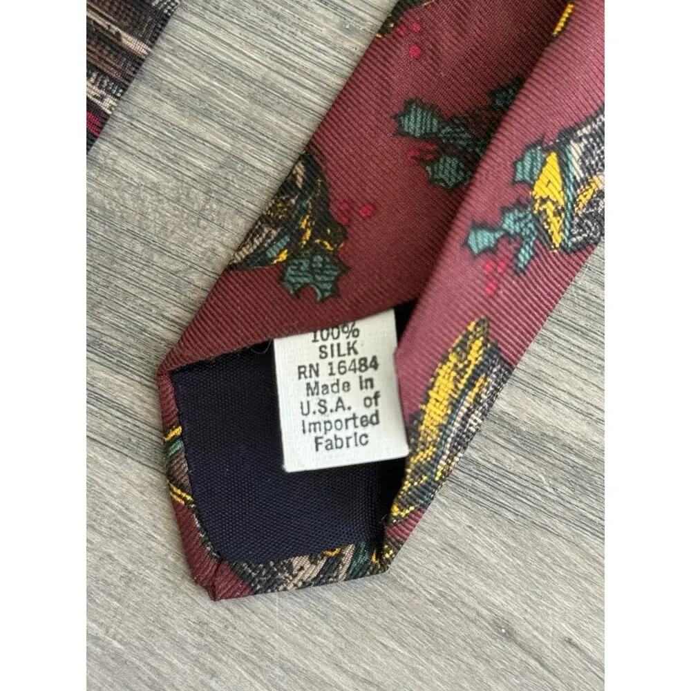 Vintage Viaggio Old St Nick Silk Novelty Christmas Neck Tie Santa Bells Burgandy